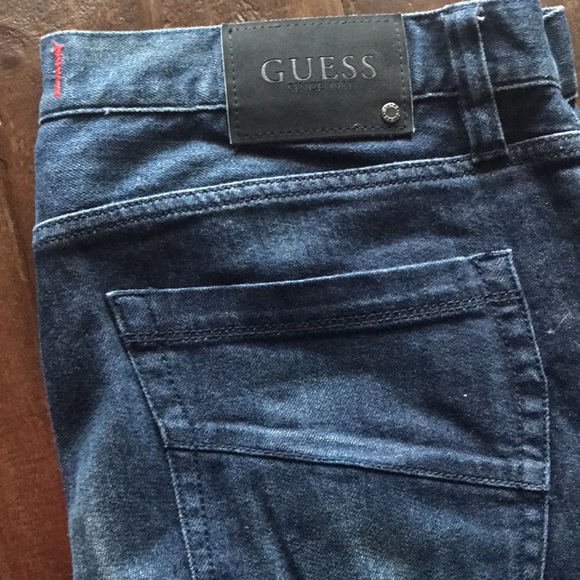Blue Guess jeans - Picture 5 of 6
